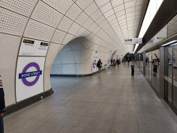 Elizabeth line eastbound