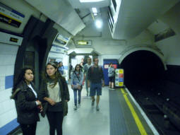 Looking towards the escalators to the ticket hall from the Piccadilly line eastbound platform