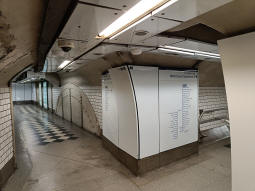 Time to choose a Piccadilly line platform