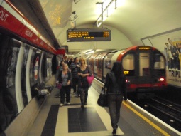 Central line eastbound platform