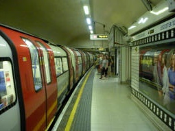 Northern line southbound platform