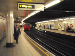 Platforms, from westbound platform (sorry, bit rubbish)