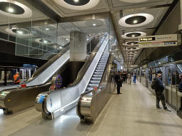 The Elizabeth line platforms from the eastbound side