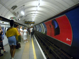 Northern line northbound platform