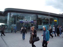 New mezzanine entrance
