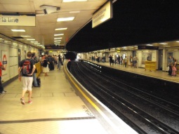District and Circle line platforms, taken from the Westbound platform