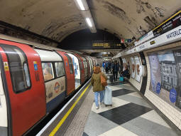 Northern line southbound