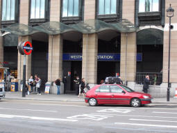 The main entrance (June 2009)
