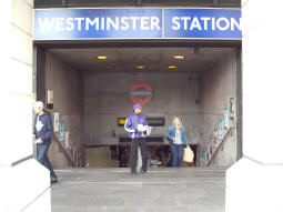 Close-up of the main entrance (June 2009)