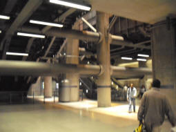 Fuzzy picture facing the first escalator having left the westbound Jubilee line platform (June 2009)