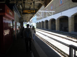 Trams platform 10a