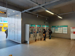 Town centre ticket hall